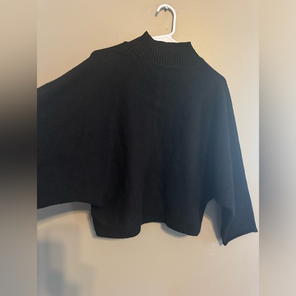 Oak and Fort batwing sweater - Picture 2 of 3